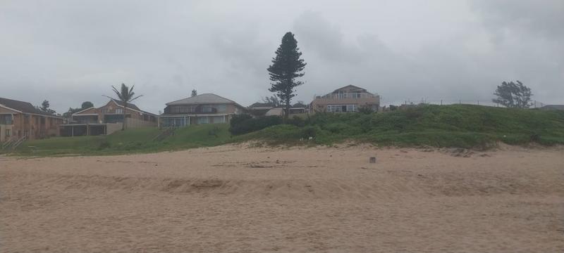 8 Bedroom Property for Sale in Hibberdene KwaZulu-Natal