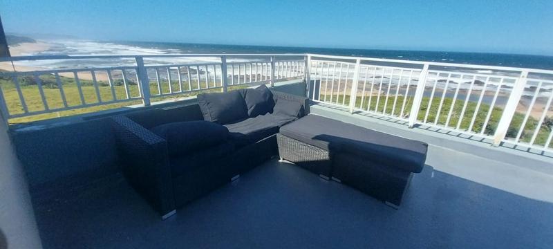 8 Bedroom Property for Sale in Hibberdene KwaZulu-Natal