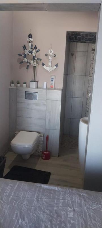 8 Bedroom Property for Sale in Hibberdene KwaZulu-Natal