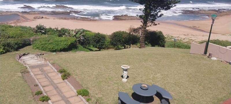8 Bedroom Property for Sale in Hibberdene KwaZulu-Natal