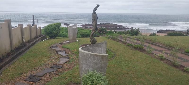 8 Bedroom Property for Sale in Hibberdene KwaZulu-Natal