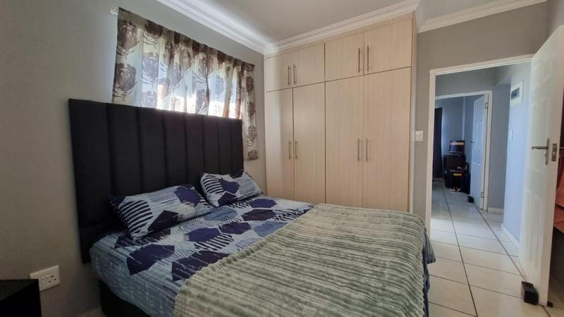 2 Bedroom Property for Sale in Margate Beach KwaZulu-Natal