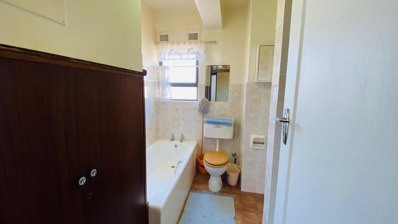 2 Bedroom Property for Sale in Margate Beach KwaZulu-Natal