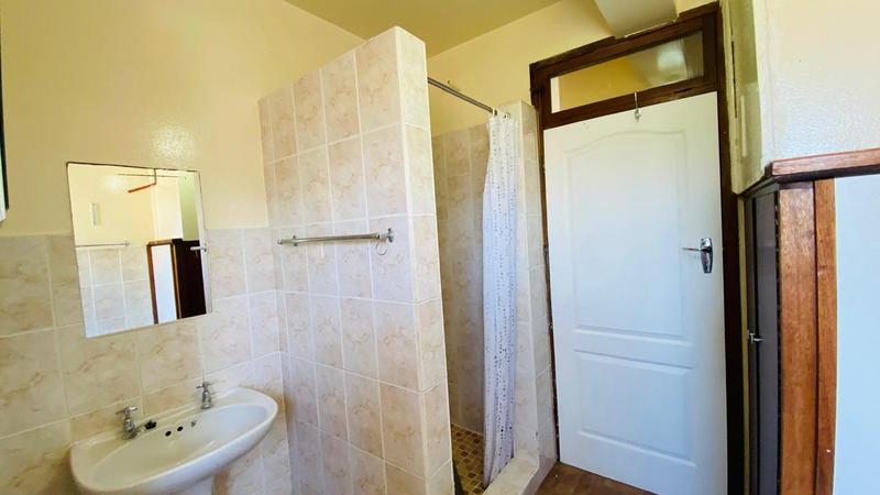 2 Bedroom Property for Sale in Margate Beach KwaZulu-Natal