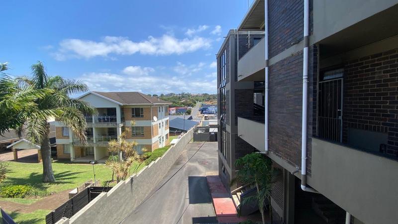 2 Bedroom Property for Sale in Margate Beach KwaZulu-Natal