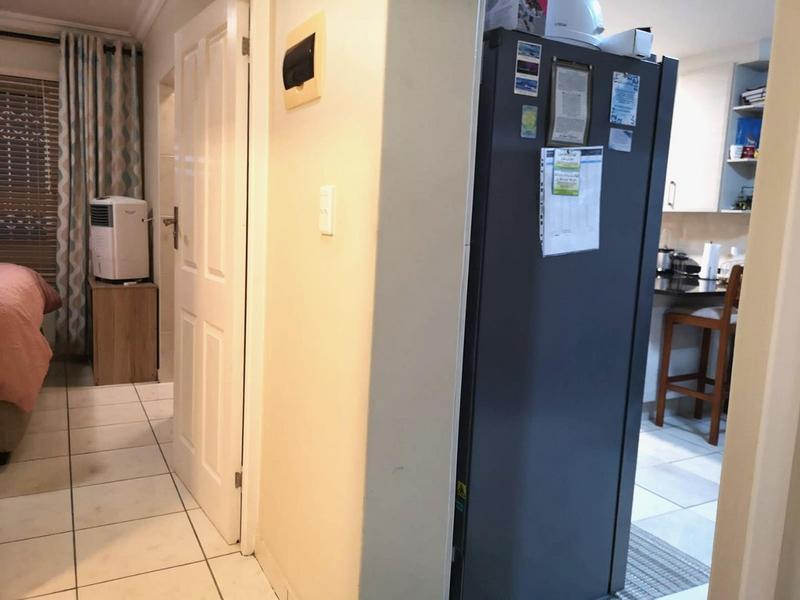 2 Bedroom Property for Sale in Uvongo KwaZulu-Natal