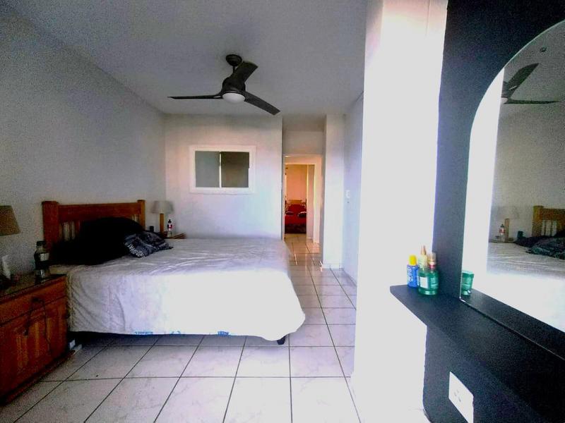 3 Bedroom Property for Sale in Margate Beach KwaZulu-Natal