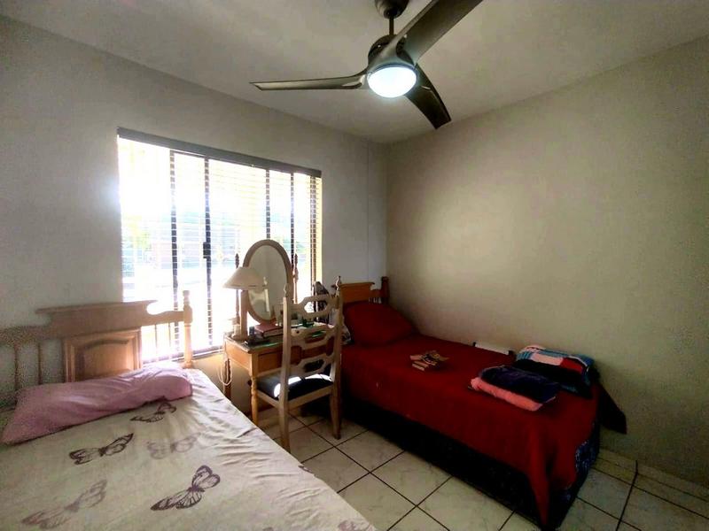3 Bedroom Property for Sale in Margate Beach KwaZulu-Natal