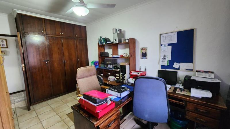 3 Bedroom Property for Sale in Margate KwaZulu-Natal