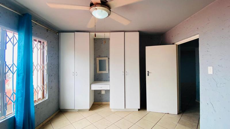 2 Bedroom Property for Sale in Margate KwaZulu-Natal