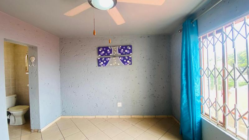 2 Bedroom Property for Sale in Margate KwaZulu-Natal