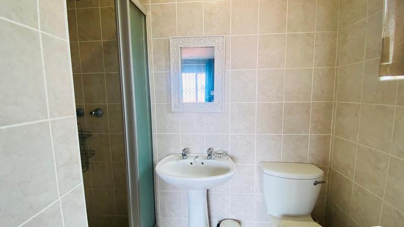 2 Bedroom Property for Sale in Margate KwaZulu-Natal