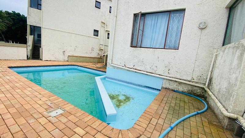 2 Bedroom Property for Sale in Margate KwaZulu-Natal