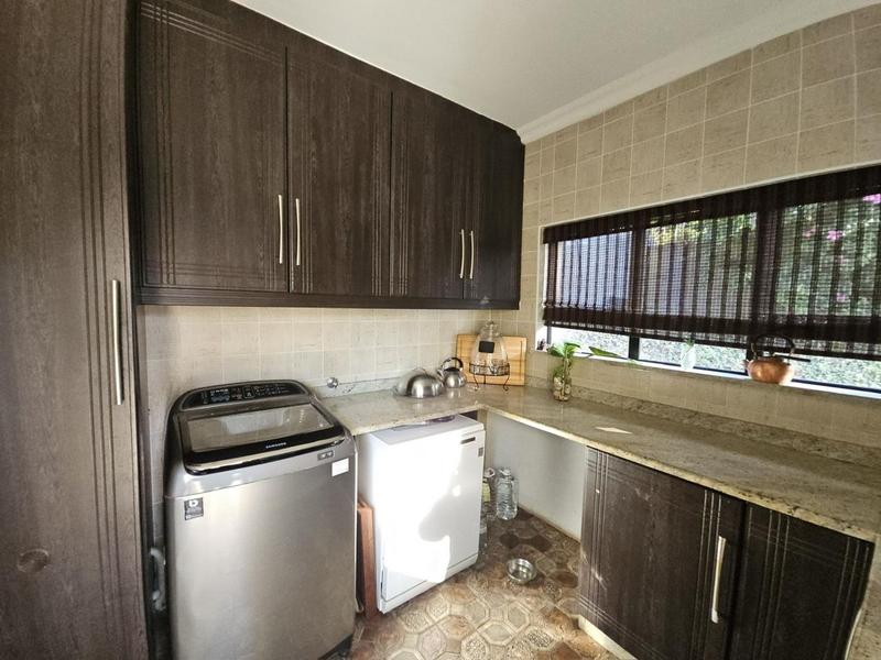 5 Bedroom Property for Sale in Port Shepstone KwaZulu-Natal