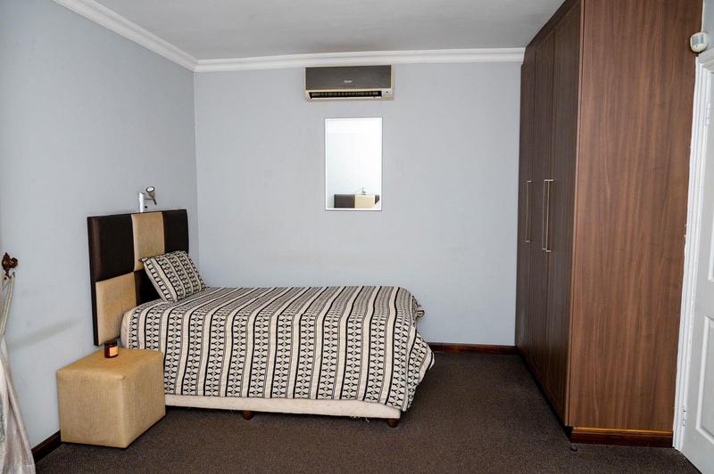 5 Bedroom Property for Sale in Port Shepstone KwaZulu-Natal