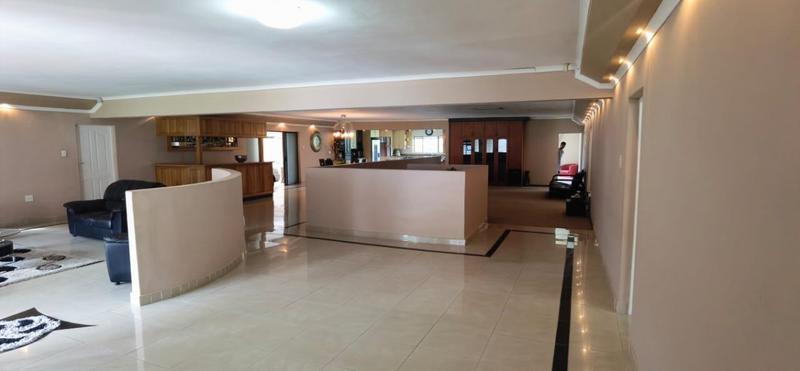 4 Bedroom Property for Sale in Umtentweni KwaZulu-Natal