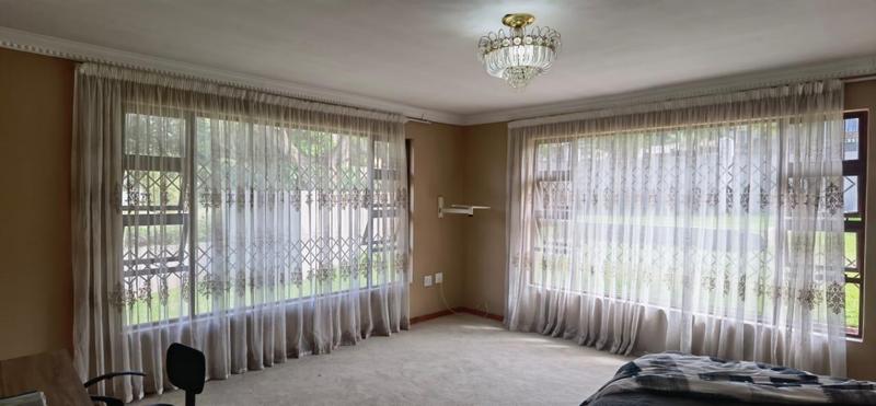 4 Bedroom Property for Sale in Umtentweni KwaZulu-Natal