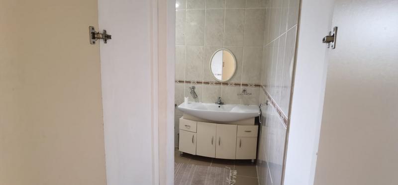 4 Bedroom Property for Sale in Umtentweni KwaZulu-Natal