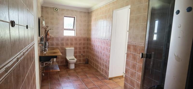 4 Bedroom Property for Sale in Umtentweni KwaZulu-Natal
