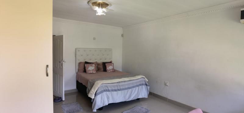 4 Bedroom Property for Sale in Umtentweni KwaZulu-Natal