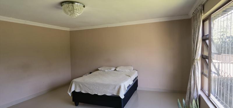 4 Bedroom Property for Sale in Umtentweni KwaZulu-Natal