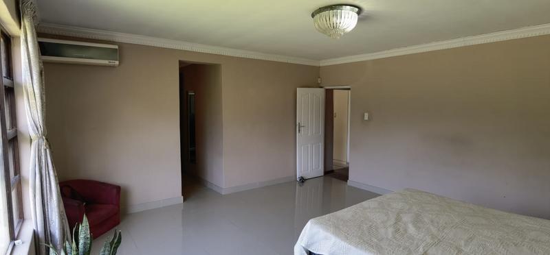 4 Bedroom Property for Sale in Umtentweni KwaZulu-Natal