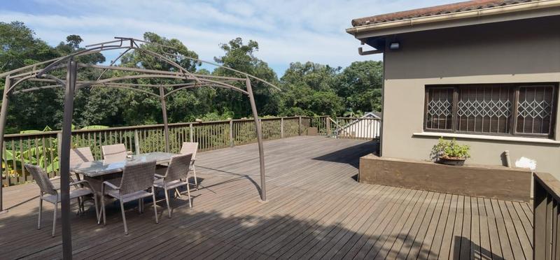 4 Bedroom Property for Sale in Umtentweni KwaZulu-Natal