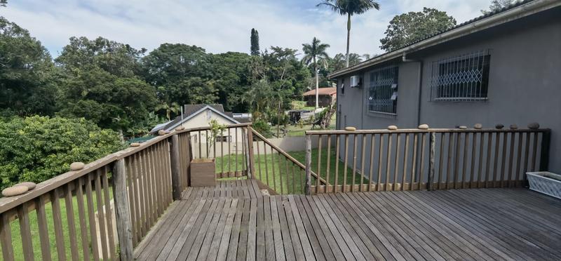 4 Bedroom Property for Sale in Umtentweni KwaZulu-Natal