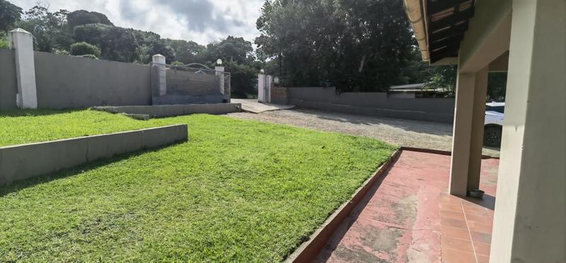 4 Bedroom Property for Sale in Umtentweni KwaZulu-Natal