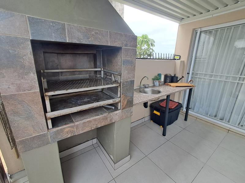 2 Bedroom Property for Sale in Uvongo KwaZulu-Natal