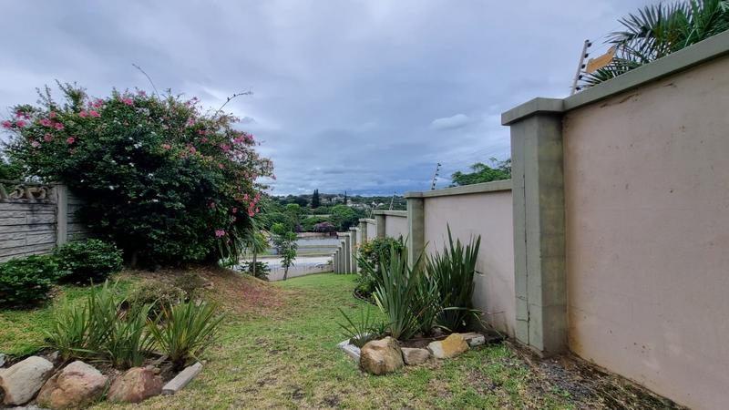 2 Bedroom Property for Sale in Uvongo KwaZulu-Natal