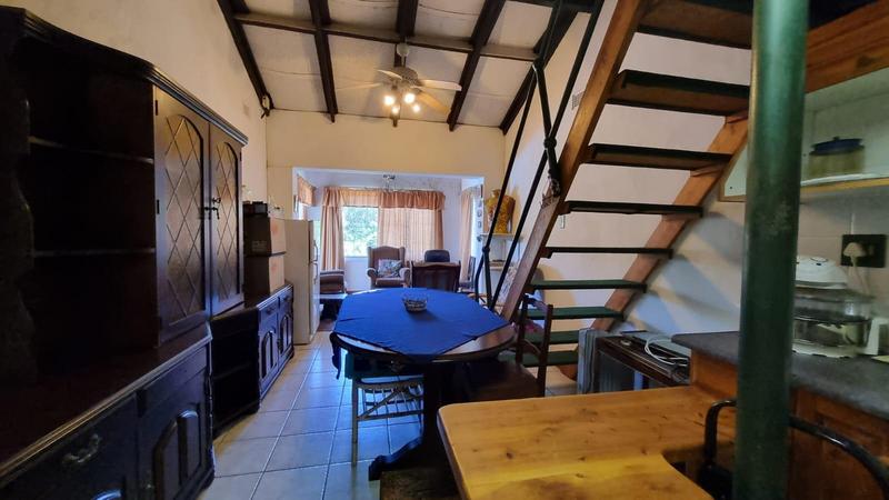 5 Bedroom Property for Sale in Uvongo KwaZulu-Natal