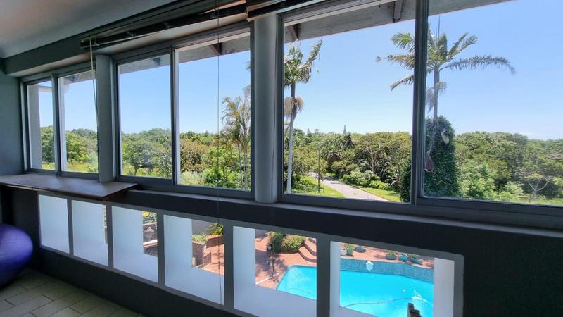 5 Bedroom Property for Sale in Uvongo KwaZulu-Natal
