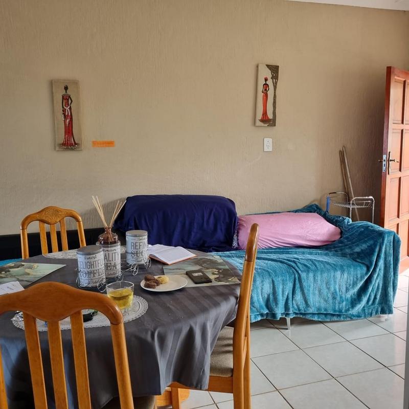 2 Bedroom Property for Sale in St Michaels On Sea KwaZulu-Natal