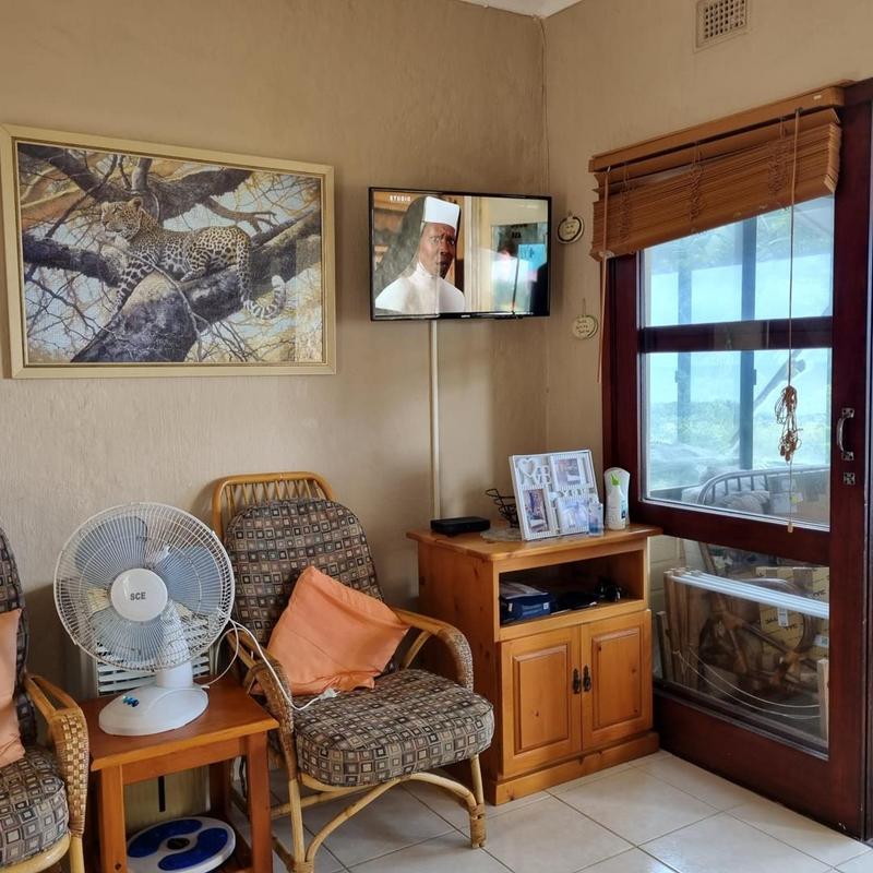 2 Bedroom Property for Sale in St Michaels On Sea KwaZulu-Natal