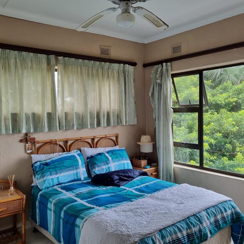 2 Bedroom Property for Sale in St Michaels On Sea KwaZulu-Natal