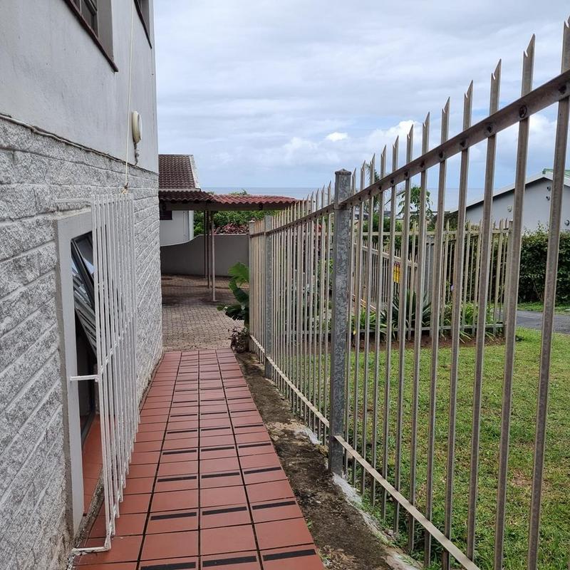 2 Bedroom Property for Sale in St Michaels On Sea KwaZulu-Natal