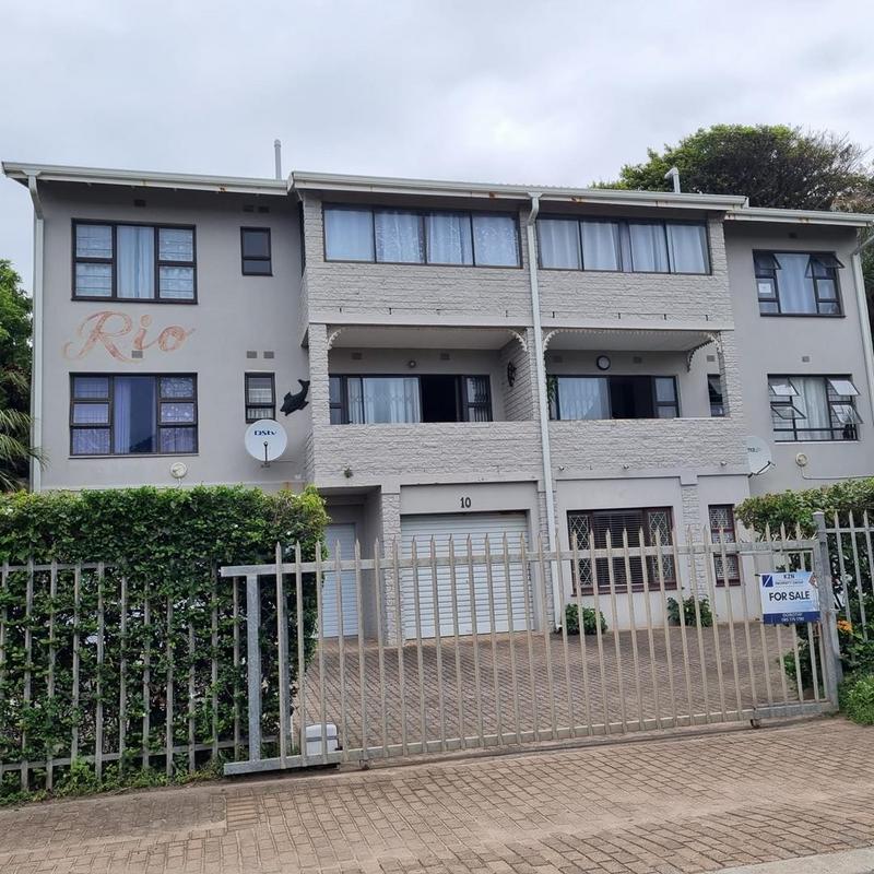 2 Bedroom Property for Sale in St Michaels On Sea KwaZulu-Natal