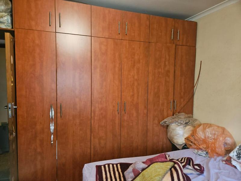 5 Bedroom Property for Sale in Gandhis Hill KwaZulu-Natal