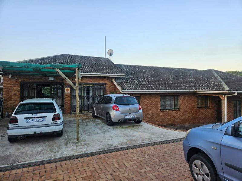 5 Bedroom Property for Sale in Gandhis Hill KwaZulu-Natal