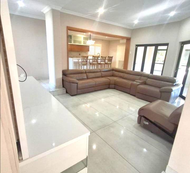 To Let 4 Bedroom Property for Rent in Birdswood KwaZulu-Natal