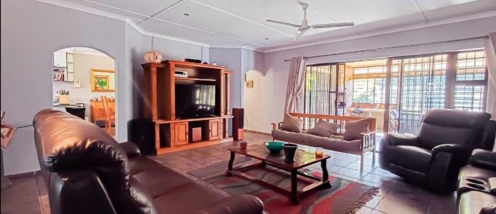 7 Bedroom Property for Sale in Birdswood KwaZulu-Natal