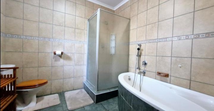 7 Bedroom Property for Sale in Birdswood KwaZulu-Natal