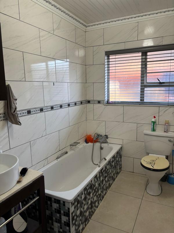 3 Bedroom Property for Sale in Birdswood KwaZulu-Natal