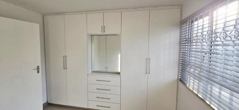 2 Bedroom Property for Sale in Morningside KwaZulu-Natal