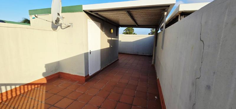 2 Bedroom Property for Sale in Morningside KwaZulu-Natal
