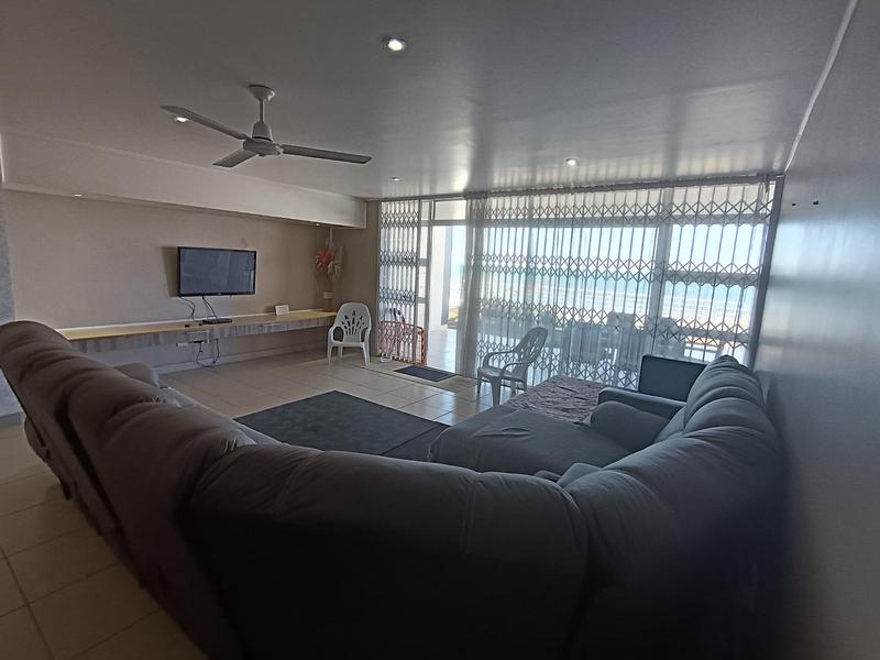 To Let 3 Bedroom Property for Rent in Margate Beach KwaZulu-Natal