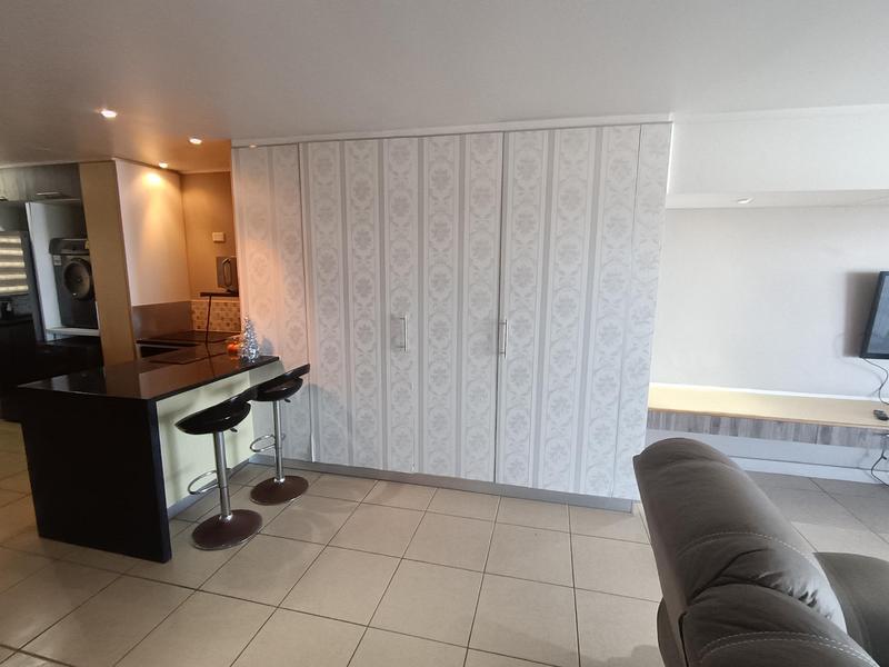 To Let 3 Bedroom Property for Rent in Margate Beach KwaZulu-Natal