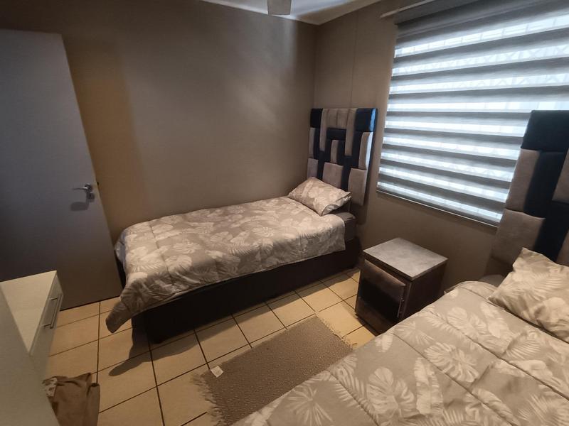 To Let 3 Bedroom Property for Rent in Margate Beach KwaZulu-Natal