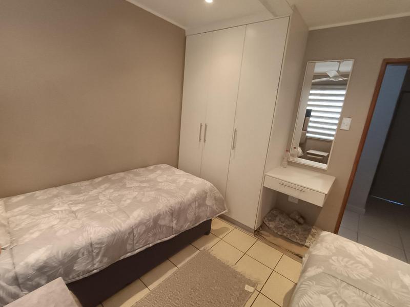 To Let 3 Bedroom Property for Rent in Margate Beach KwaZulu-Natal